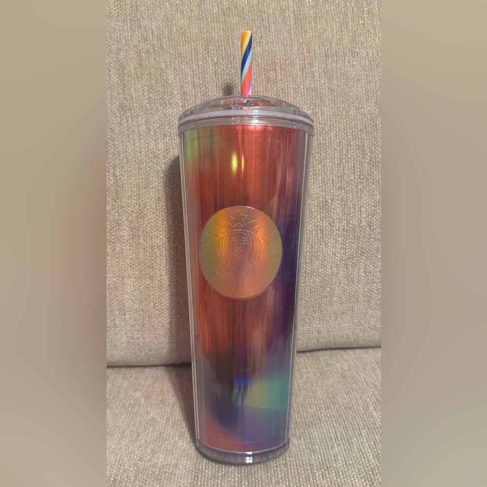 Starbucks Iridescent Kaleidoscope Rainbow Tumbler Cold Cup Venti 24oz Dome Lid